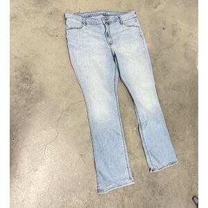 Old Navy mid-rise wow boot cut jeans size 16